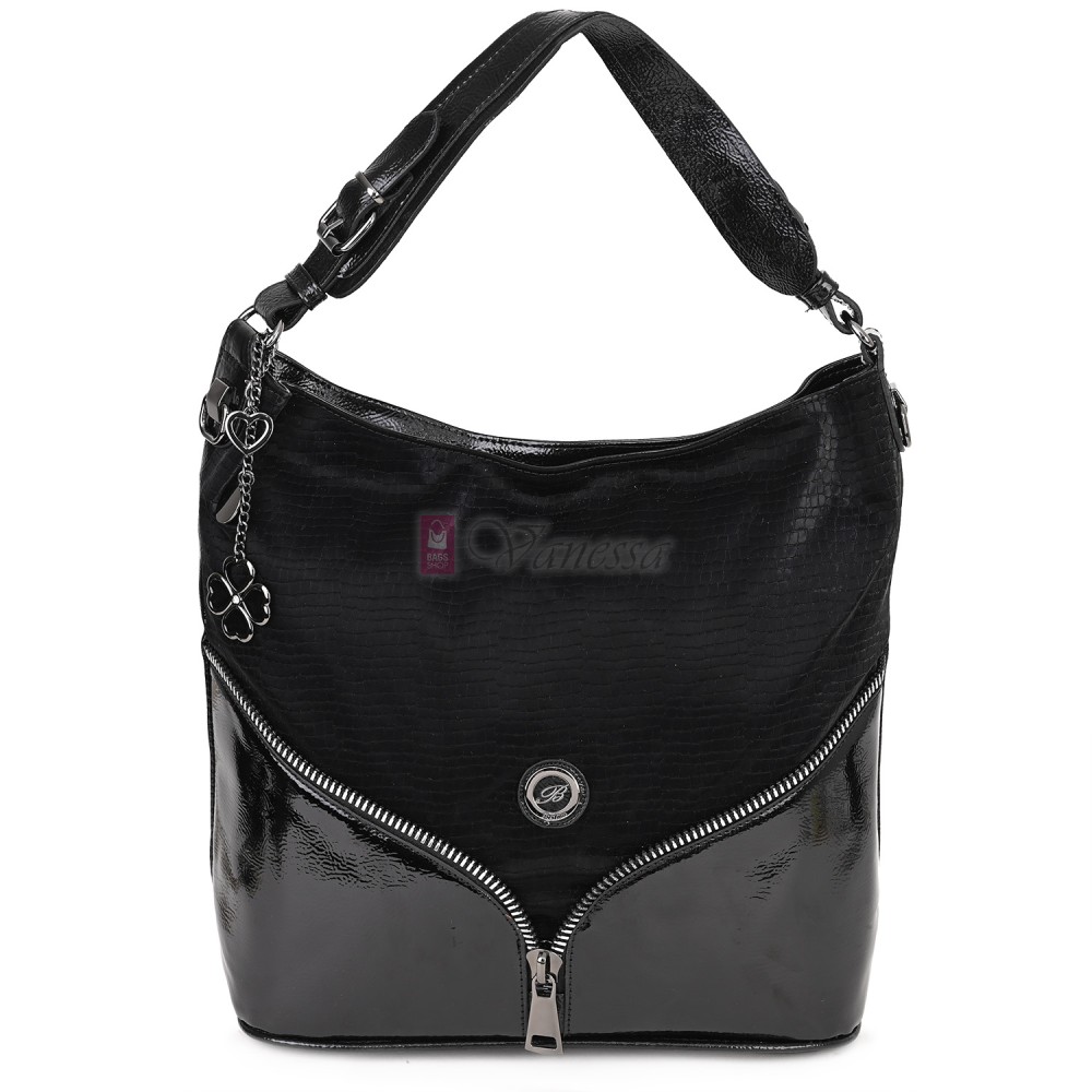  Дамска чанта от висококачествена, лачена еко кожа, в черен цвят. Код: 1568-2